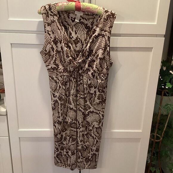 Chico’s Womens Animal Print Shift Dress Sz 2 Stretch Brown - Picture 1 of 9